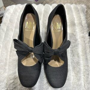 NWOT | Ann Marino Bow Pumps | Grey & Black Herringbone | Size 10M | Bow Accent